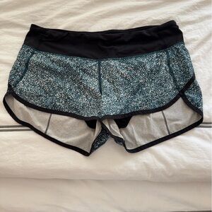 Lululemon Athletica Black and Blue Patterned Athletic Shorts